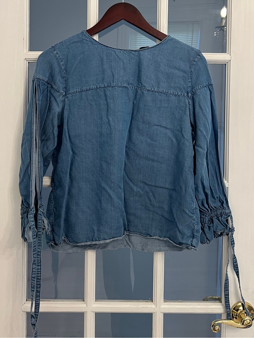 BANANA REPUBLIC Women’s Chambray Tie Sleeveless Popover Top Size S